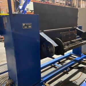 CELDA DE SOLDADURA MOTOMAN CON EA1900, CONTROLADOR NX100, POSICIONADOR DE 3 EJES Y SOLDADORA SKS